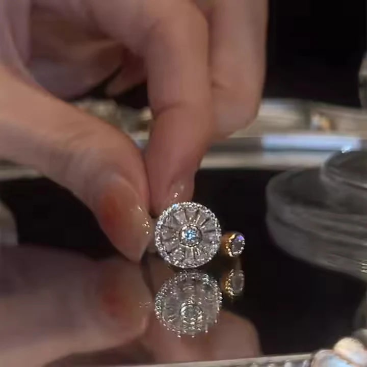 Fashion Rotatable Zircon Brass Jewelry Aesthetic Anti Anxiety Spinning Ring Trendy Snowflower Fidgets Ring for Women